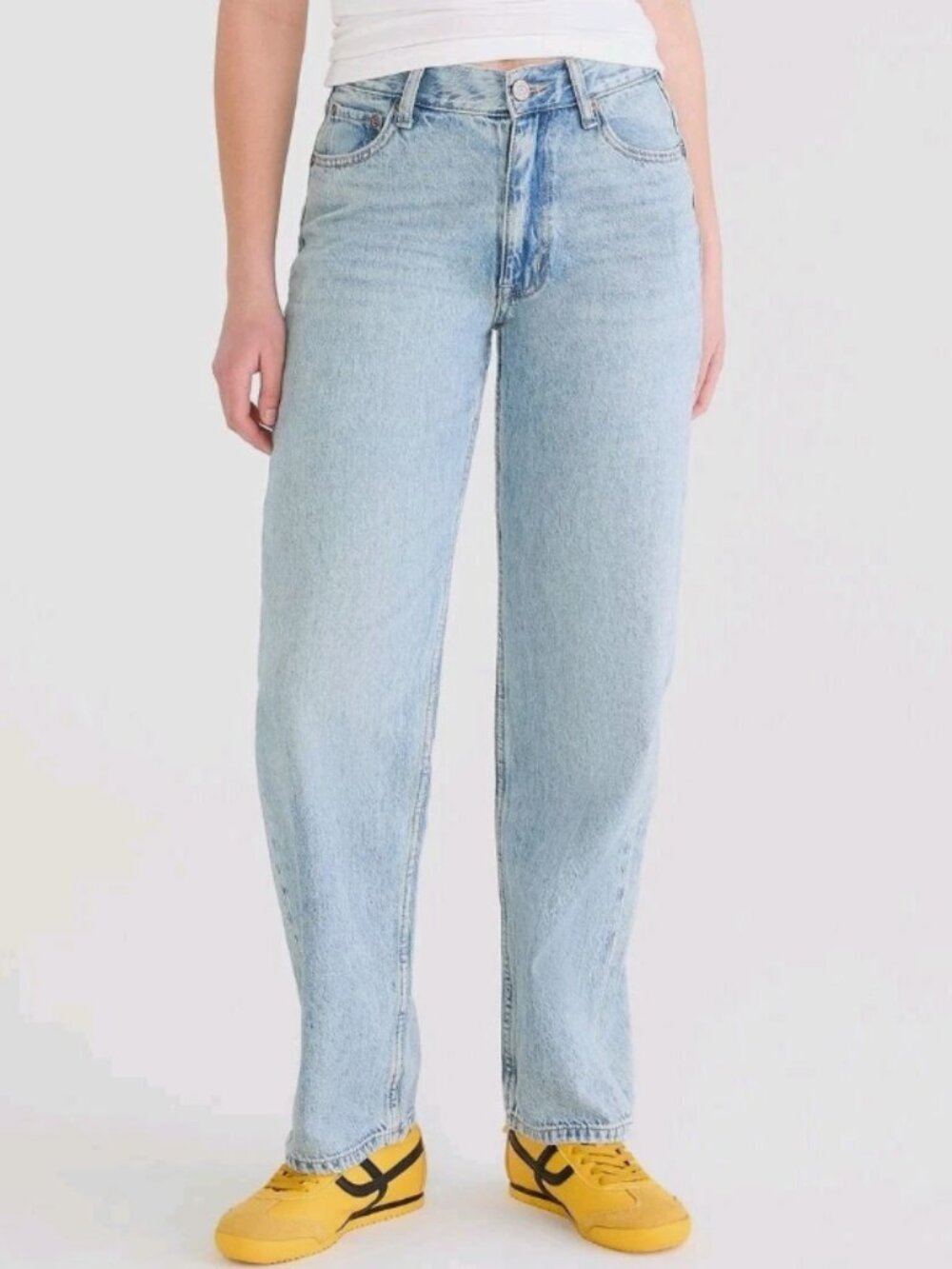 Aero High Rise Baggy Jeans Wide-Leg Women's Size 14 Light Wash Wide-Leg 90's